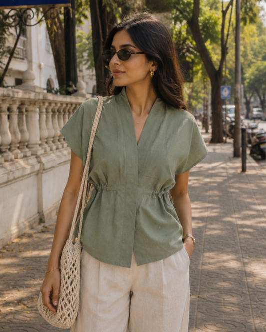 Tes Top in Sage Linen